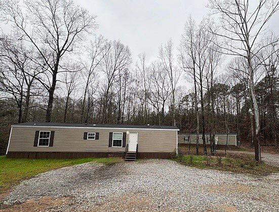 4th image of 199 Lee Road 693