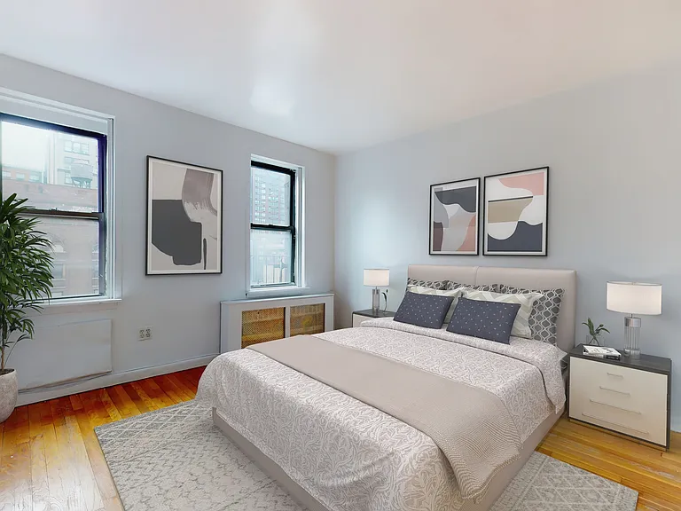 538 W 47th St #4C — Photo 2