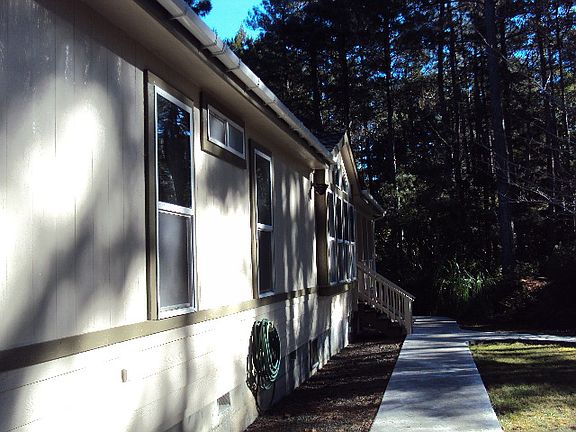 3rd image of 16751 Hills O Home Ln