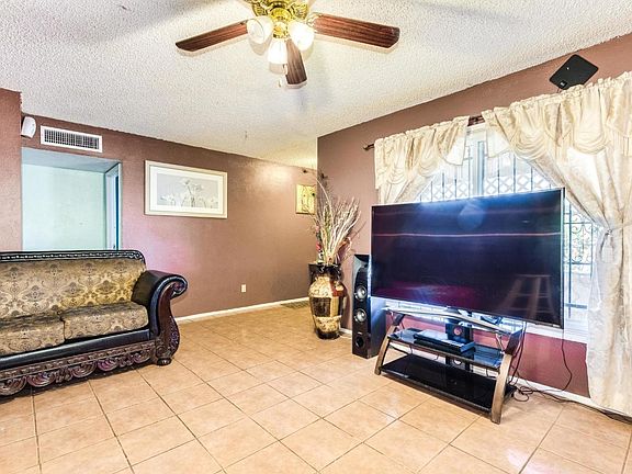 3rd image of 5401 W Virginia Ave