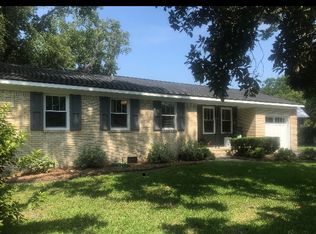 1470 Heather Dr, Mount Pleasant, SC 29464