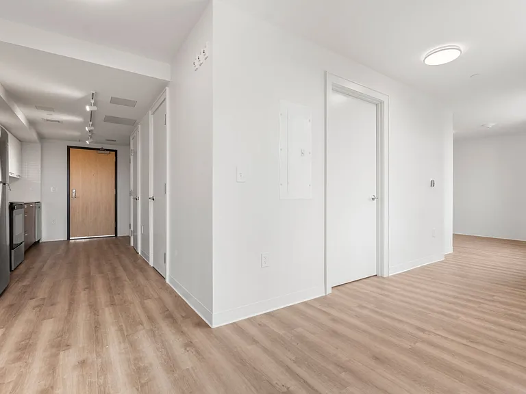 280 Western Ave #602 — Photo 4