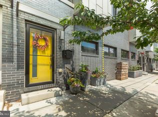 2419 E Hagert St, Philadelphia, PA 19125