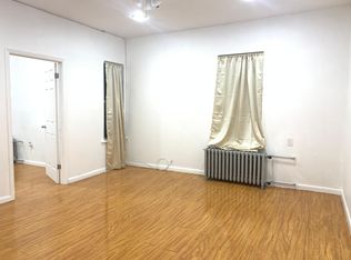 38 W 5th Ave #2, Mount Vernon, NY 10550