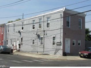 951 3rd St, Camden, NJ 08103