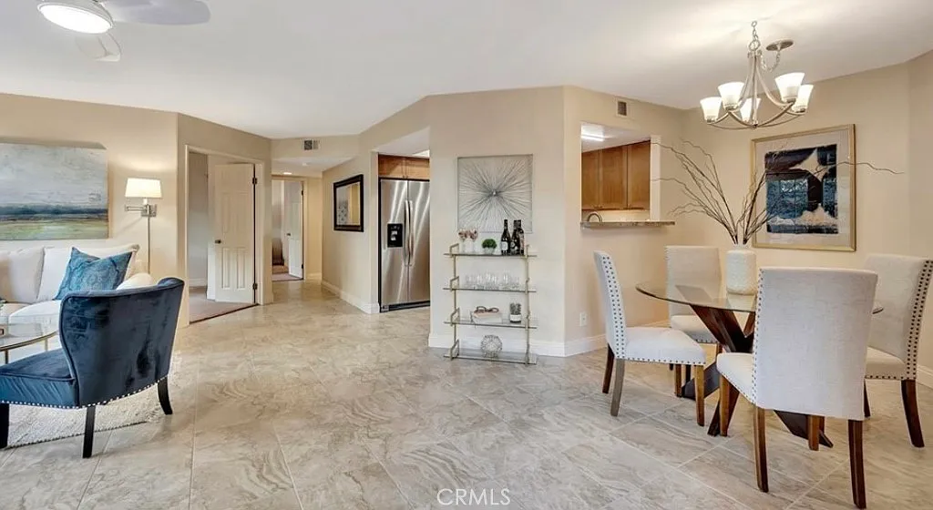 2 bed, 1113 sqft, $3,600 — Photo 4