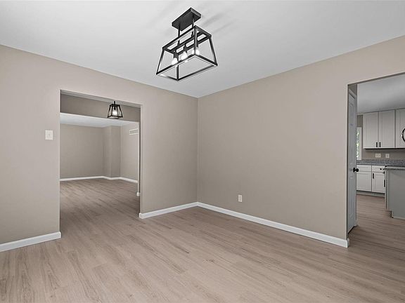 5th image of 12653 Stoneridge Dr