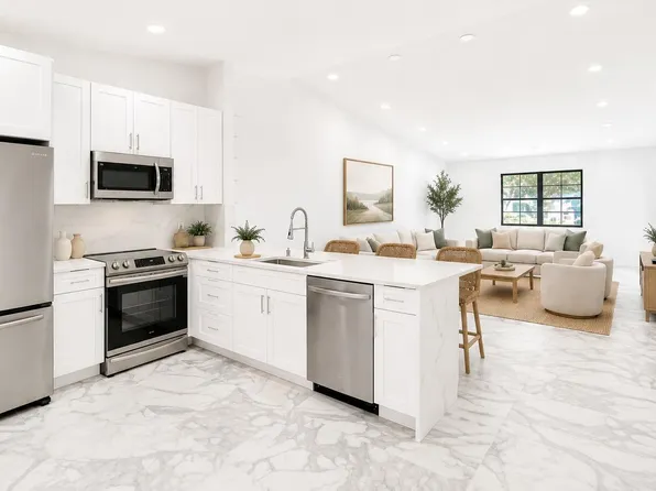 6128 KINGS GATE Circle #B, Delray Beach, FL 33484