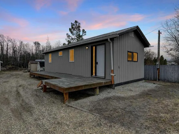 10320 W 105th Ave, Hythe, AB T0H 2C0