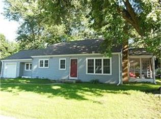 718 N Shore Dr, Clear Lake, IA 50428