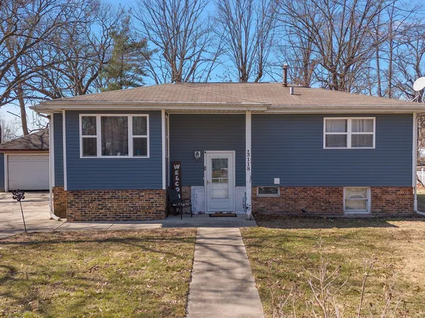 3118 Edgewood St, Portage, IN 46368