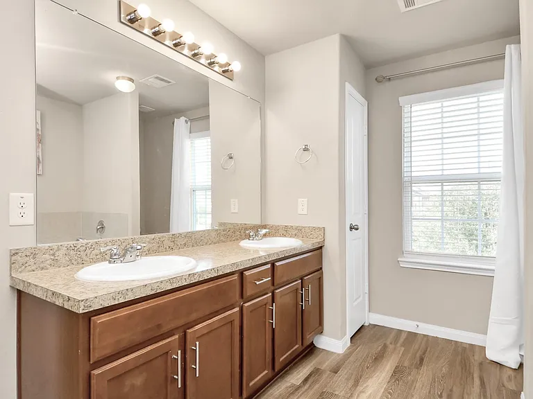 18611 Cooper Ravine Way — Photo 29