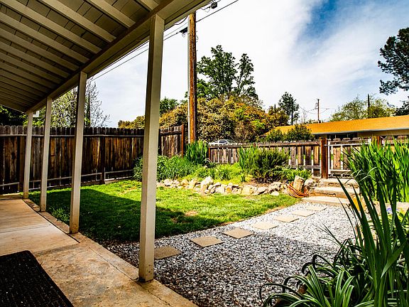 2nd image of 4136 La Mesa Ave