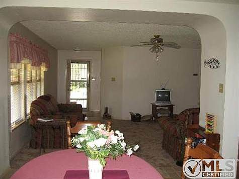 2nd image of 8402 Laurelbend