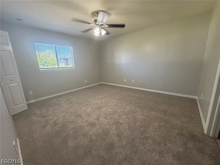 704 Gilbert Ave S — Photo 12