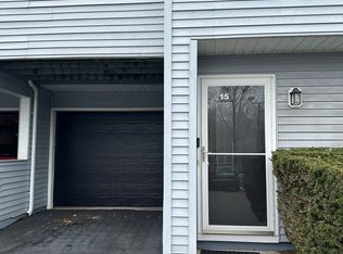 1 Beaver Brook Rd UNIT 15, Danbury, CT 06810