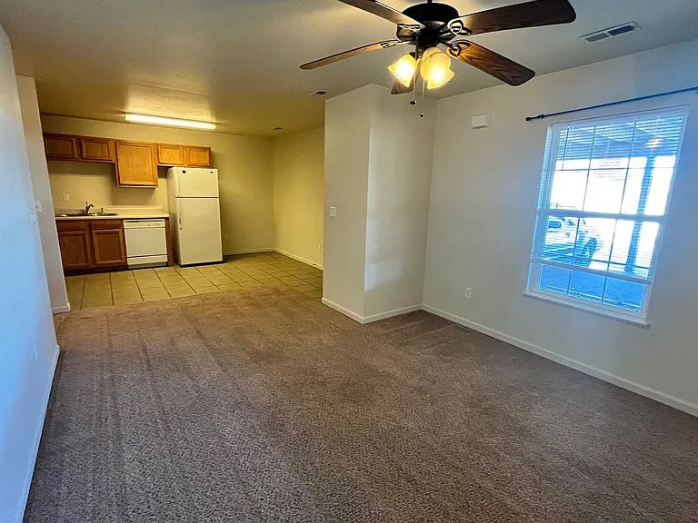 16665 Hunters Ridge Ln — Photo 4