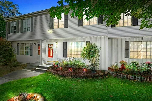 16 Breck St #1E Photo 1