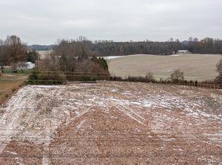 Brunner Hill Rd NW, Palmyra, IN 47164