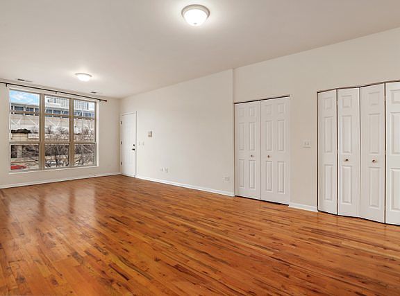 3rd image of 317 E 25th St Unit 3W