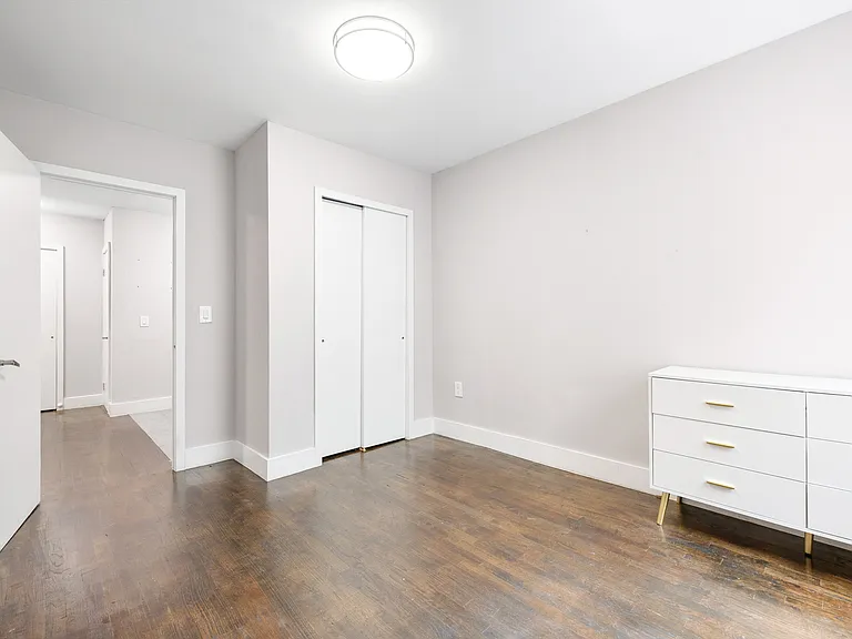416 W 23rd St #3C — Photo 12