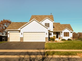 7187 Cambridge Rd, Shakopee, MN 55379