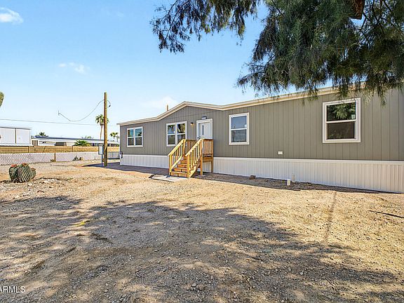5th image of 515 N DESERT VIEW Drive