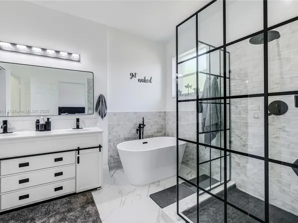 9369 SW 221st St, Cutler Bay, FL 33190