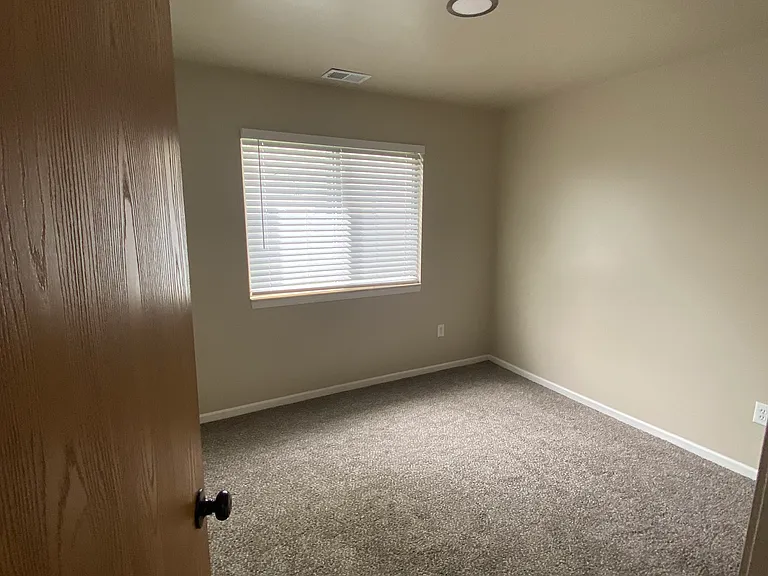 27759 Carini Villa St — Photo 10