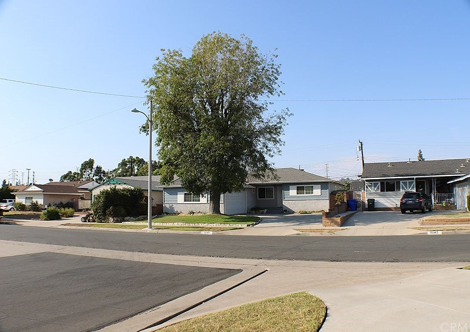 1st image of 15941 Norcrest Dr