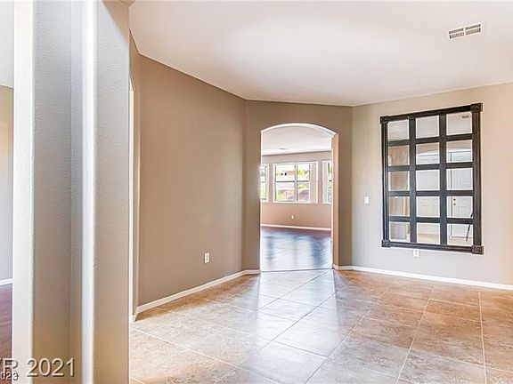 3rd image of 9577 Rolling Thunder Ave