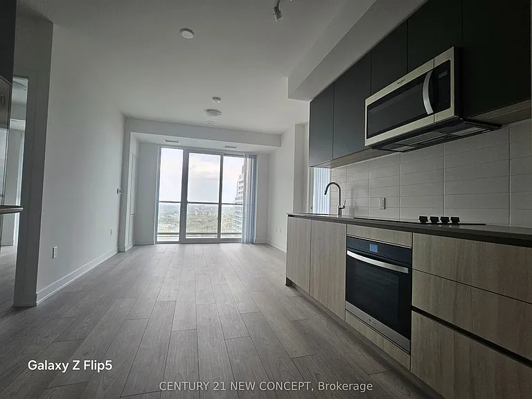 5858 Yonge St #3010 — Photo 1