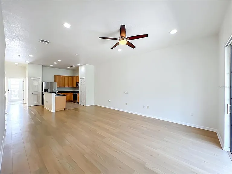 3716 Avalon Park East Blvd — Photo 23