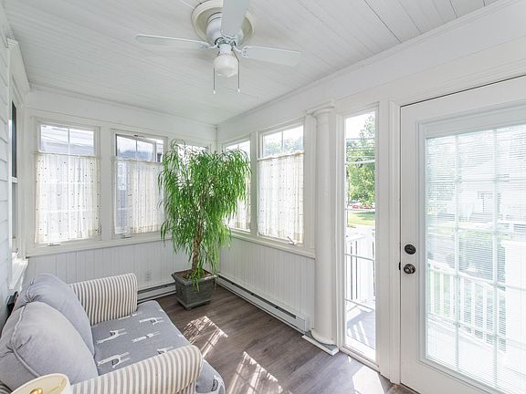 3rd image of 34 Park Ave #1