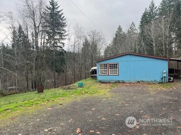 61 NE Creekside Place, Tahuya, WA 98588