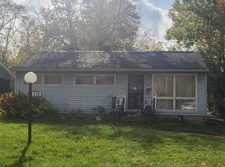 346 E Carpenter Rd, Flint, MI 48505