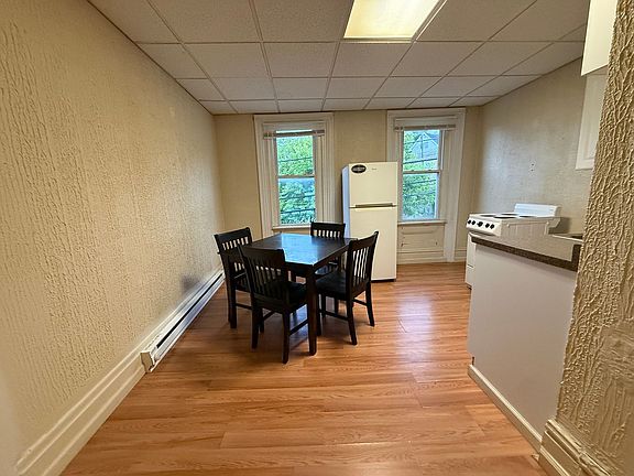 2nd image of 1603 Arlington Ave APT 3
