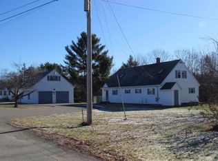 119 Curtis St, Pittsfield, ME 04967