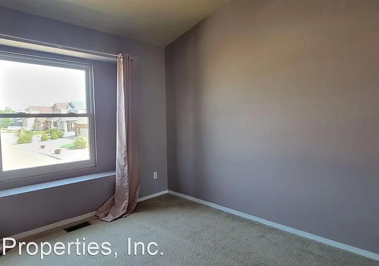 3241 Viero Dr — Photo 10
