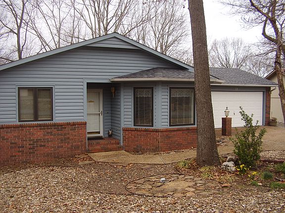 3rd image of 19 Stucky Ln