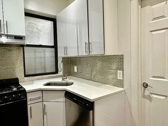 5th image of 523 W 135th St APT 2A