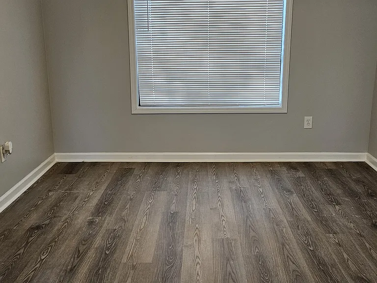 5465 Cedar Ridge Dr — Photo 3