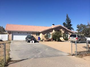 21950 Klickitat Ave, Apple Valley, CA 92307