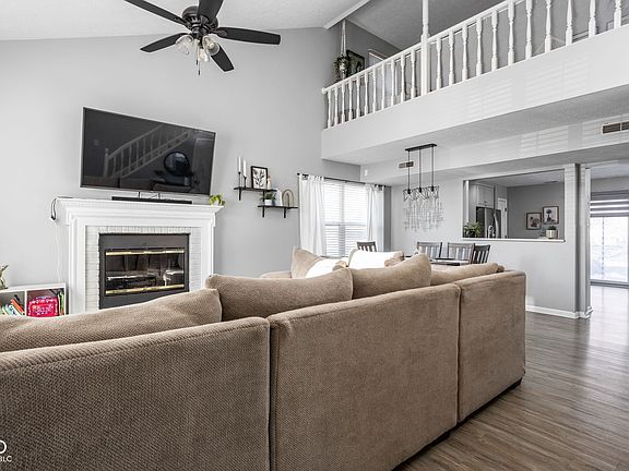 5th image of 13830 Brightwater Dr