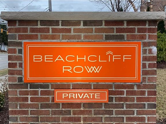 2nd image of 516 Beachcliff Row Dr