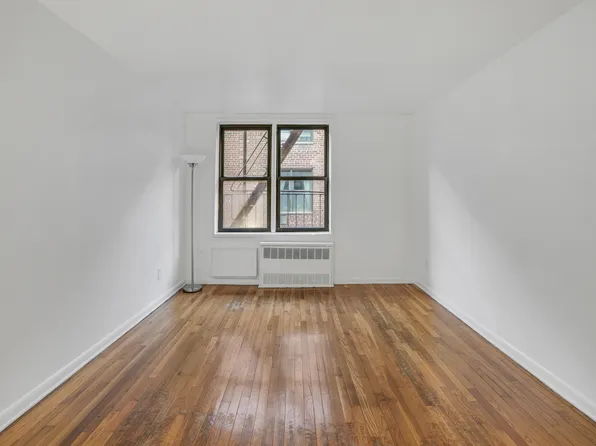 330 Lenox Road image 12 of 13