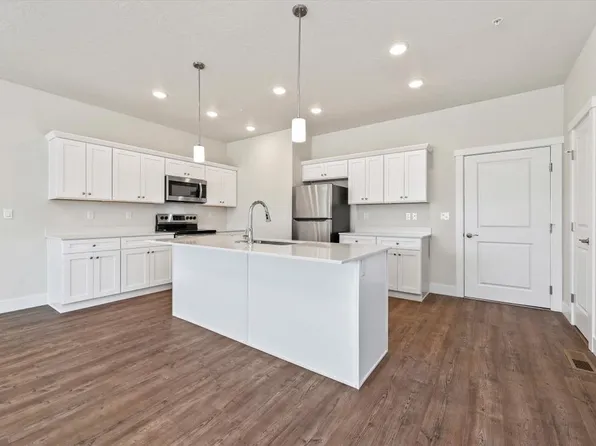 Ascent Townhomes, 48 Ascent Ave #4145, Meridian, ID 83642