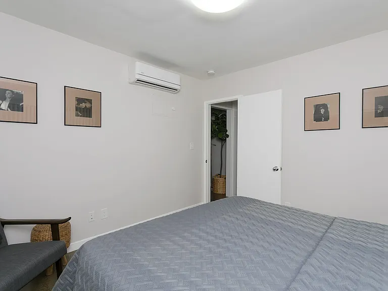815 E Villa St — Photo 14