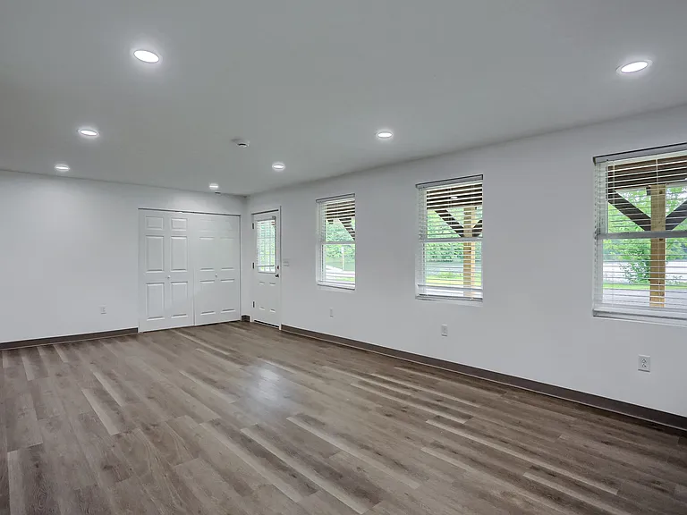 124 Kathleen Dr #7 — Photo 20
