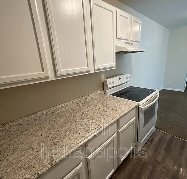 6242 Eastridge Dr #202 — Photo 8